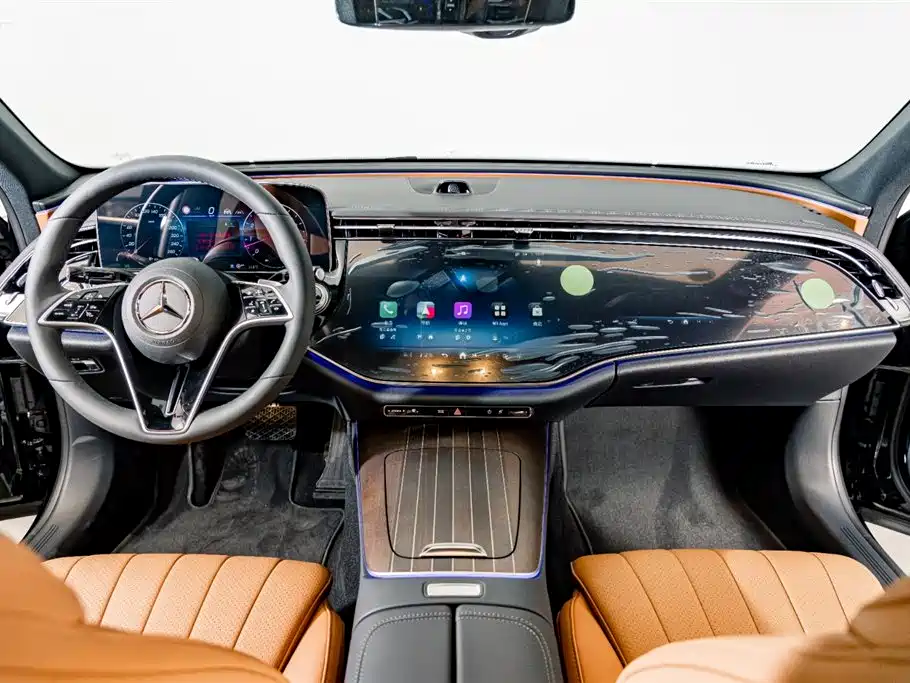 Mercedes-Benz E-Class 2026 — фото 11
