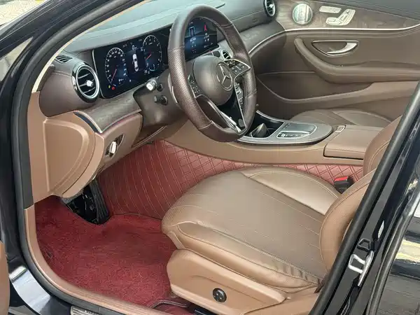 Mercedes-Benz E-Class 2021