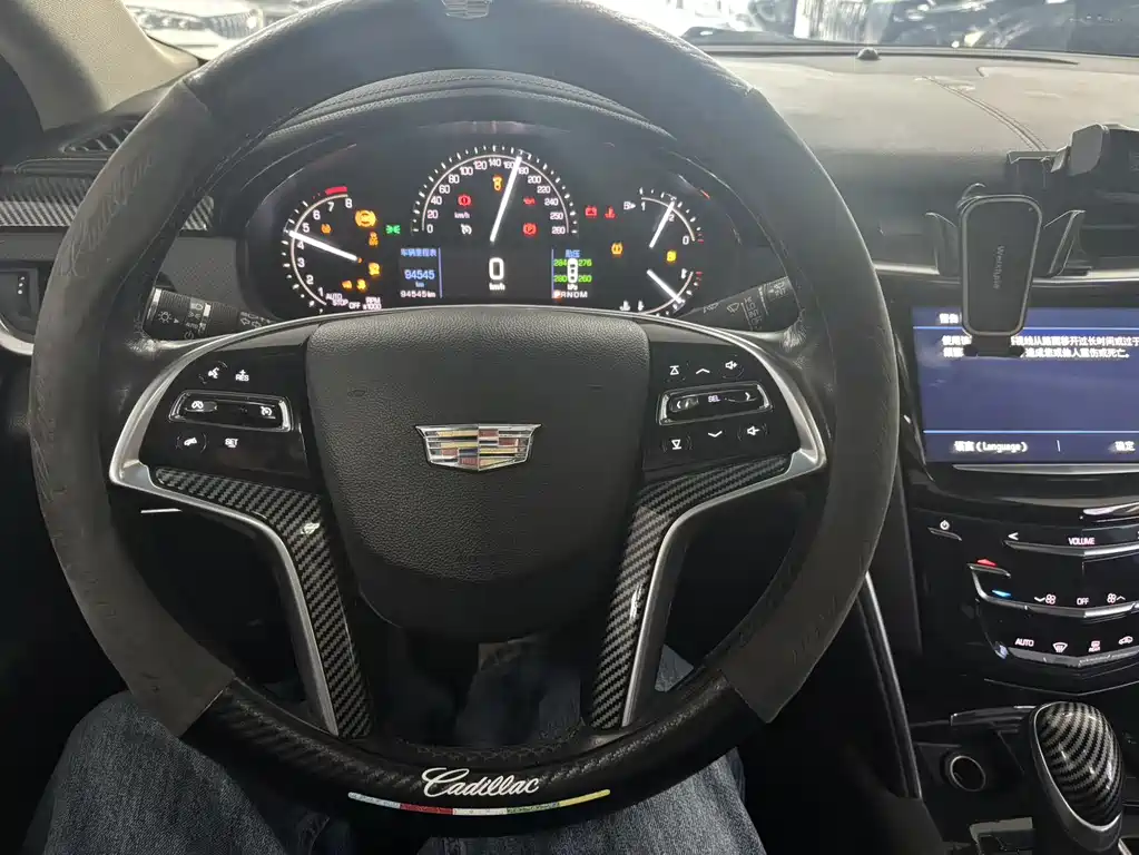 Cadillac XTS 2019 — фото 12