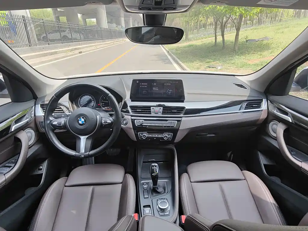 BMW X1 2021 — фото 13