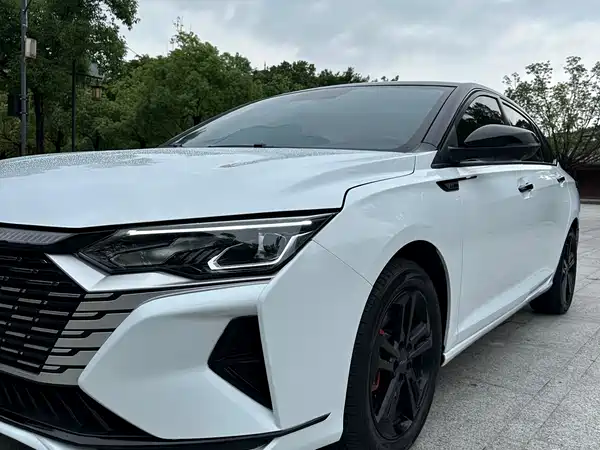Dongfeng Yixuan MAX 2023