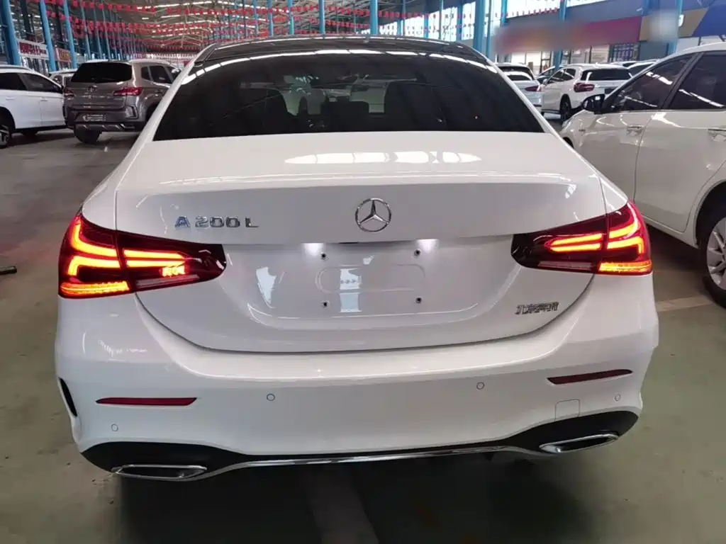 Mercedes-Benz A-Class 2021 — фото 6