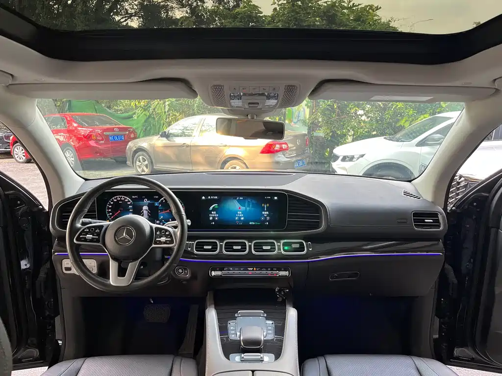 Mercedes-Benz GLE 2020 — фото 15