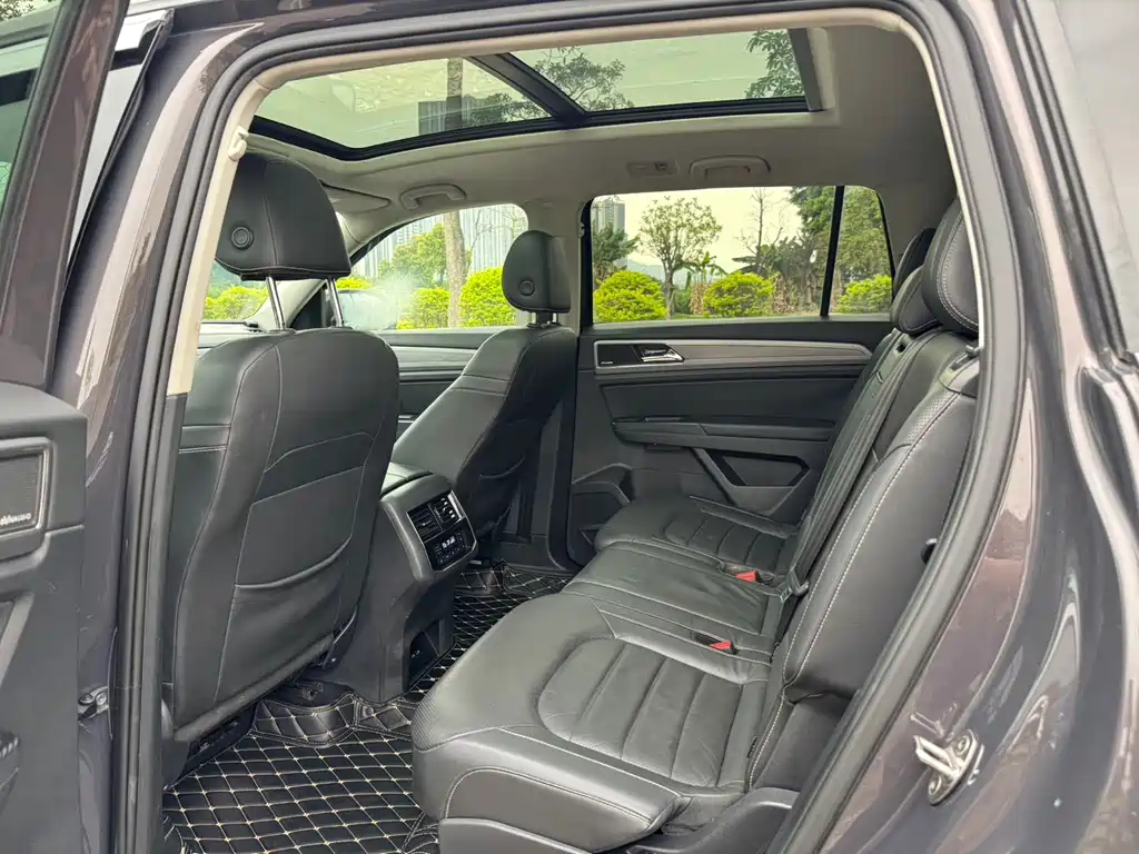 Volkswagen Teramont 2018 — фото 10