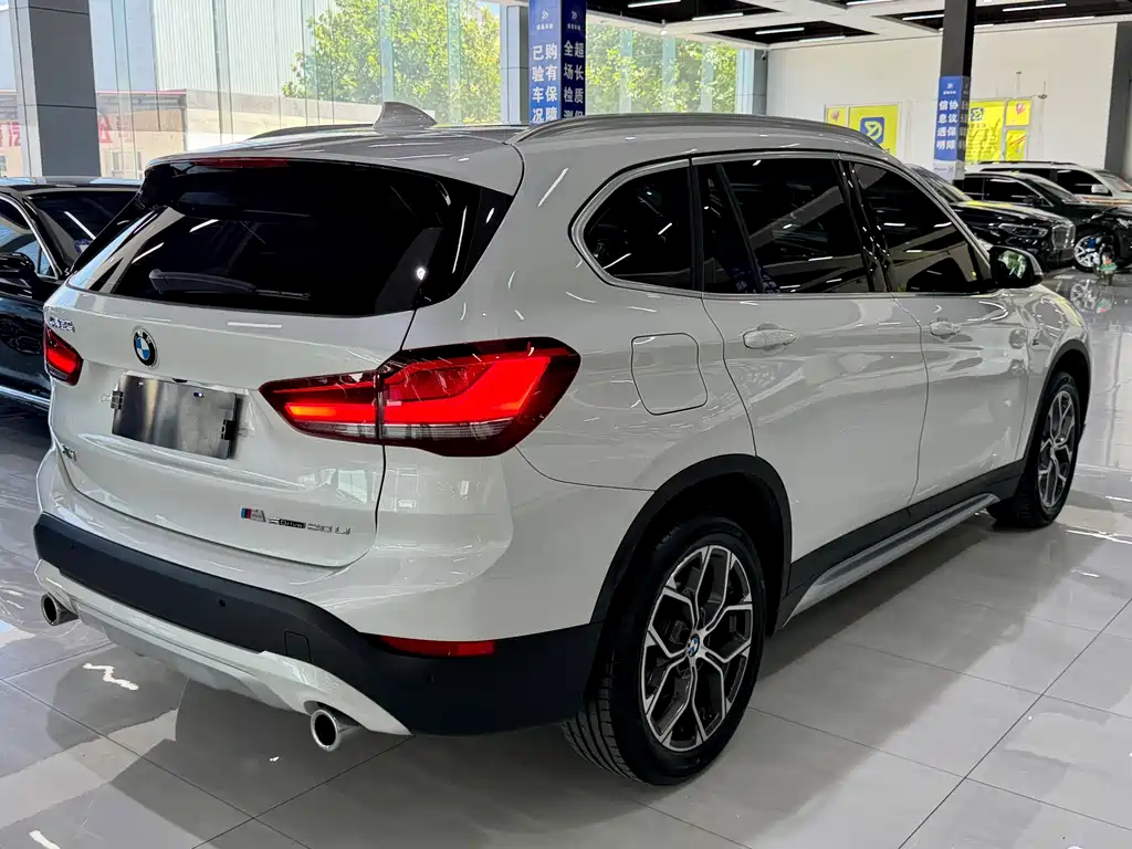 BMW X1 2023 — фото 11