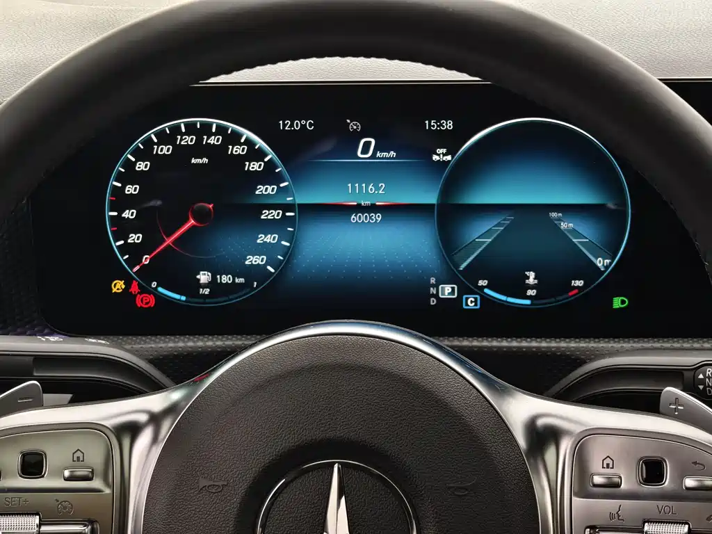 Mercedes-Benz A-Class 2023 — фото 10