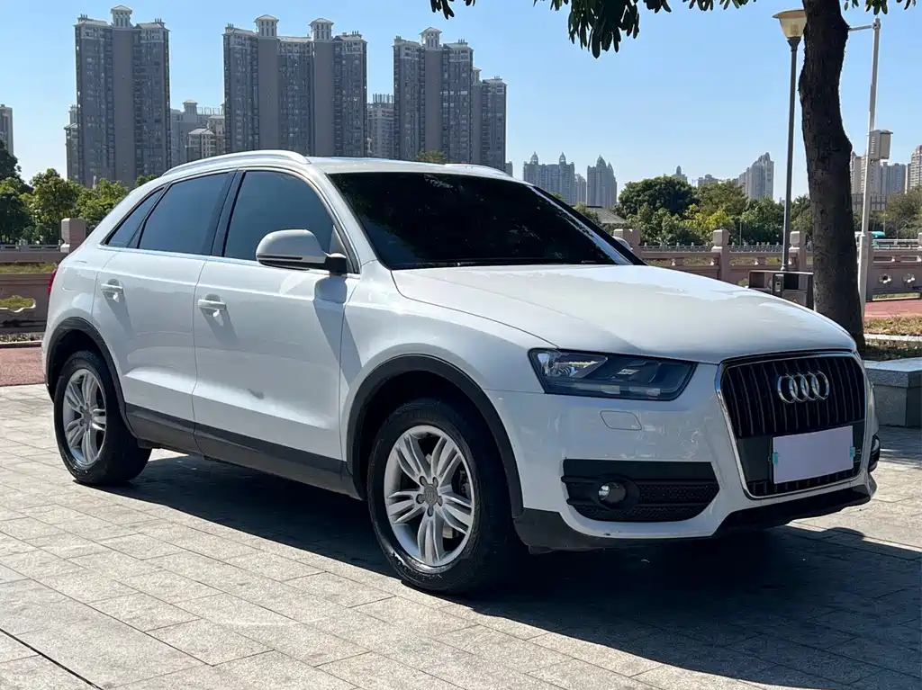 Audi Q3 2015 — фото 3