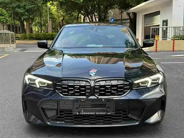 BMW 3 Series 2023
