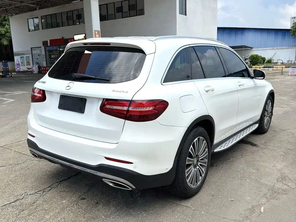 Mercedes-Benz GLC 2018 — фото 7