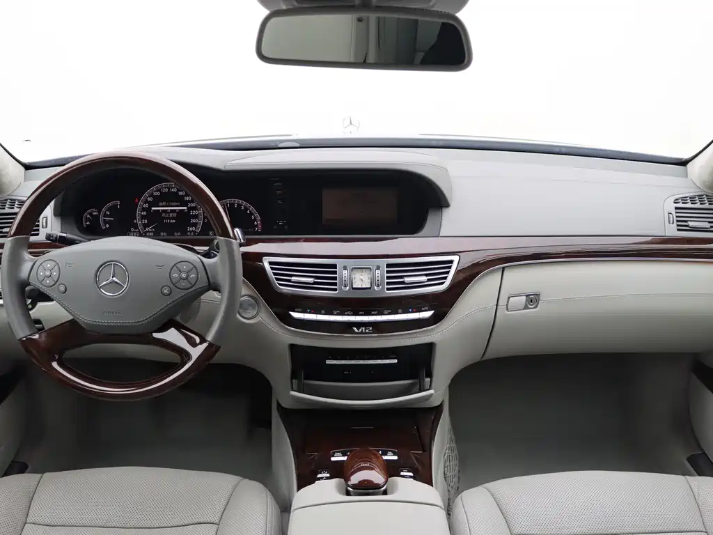 Mercedes-Benz S-Class 2010 — фото 18