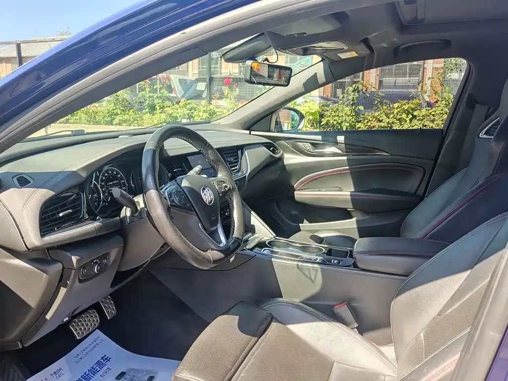 Buick Regal 2020 — фото 13