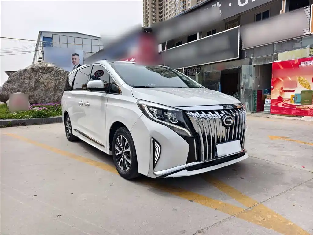 GAC Motor Trumpchi M8 2022 — фото 12