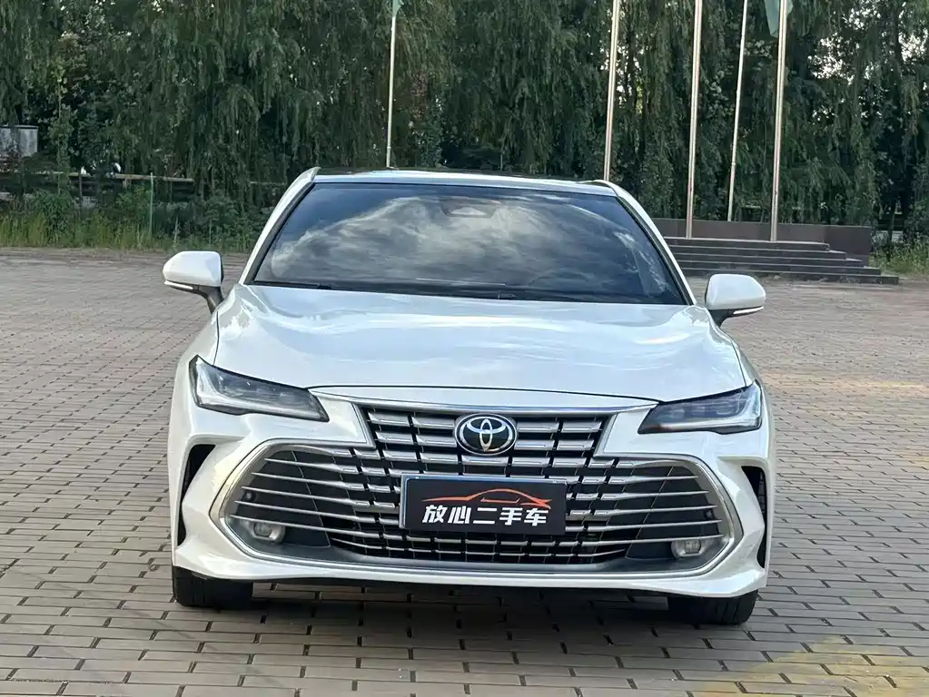 Toyota Avalon 2025 — фото 2