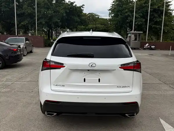 Lexus NX 2016