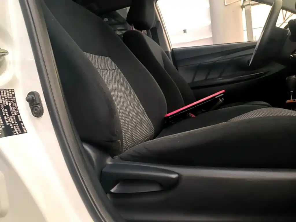 Toyota Vios 2019 — фото 25
