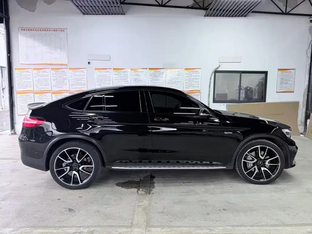 Mercedes-Benz GLC Coupe AMG 2019 — фото 6