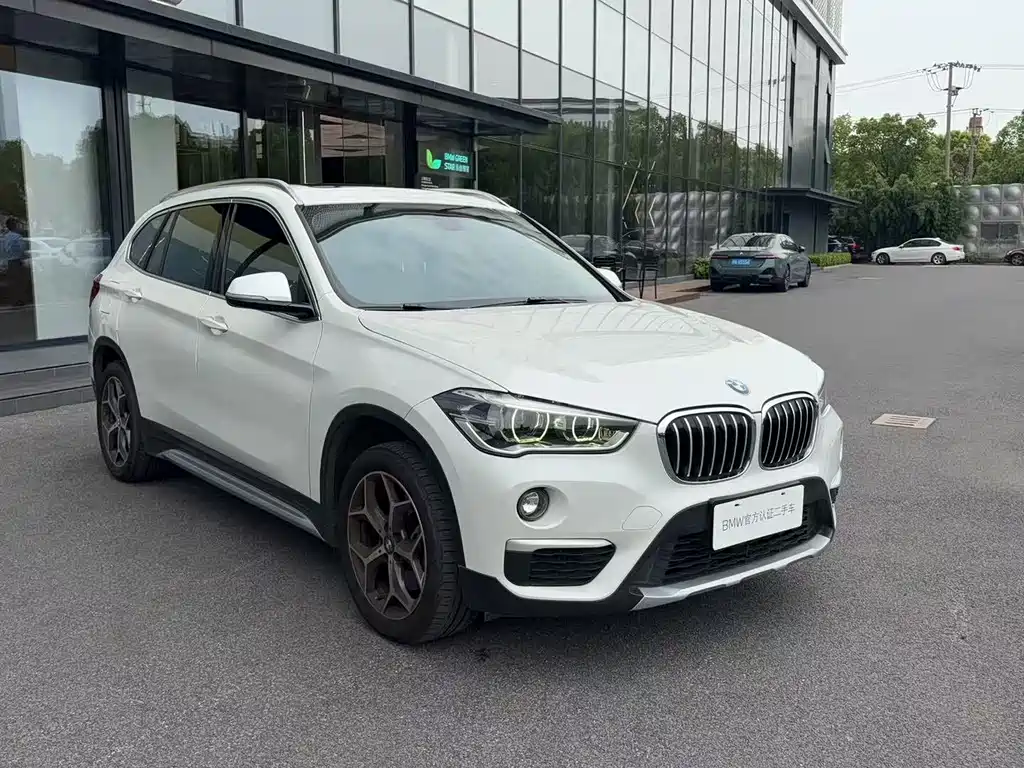 BMW X1 2018 — фото 3