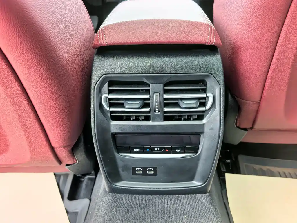 BMW i3 2023 — фото 11