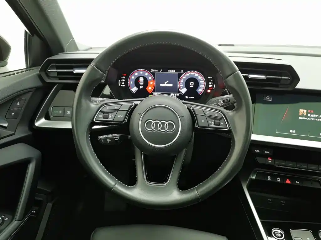Audi A3 2023 — фото 11