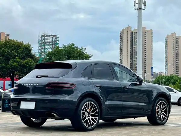 Porsche Macan 2018