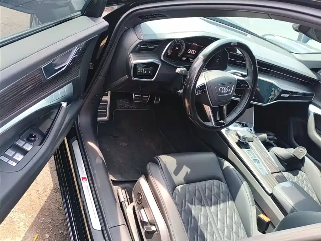 Audi A6L 2025 — фото 16