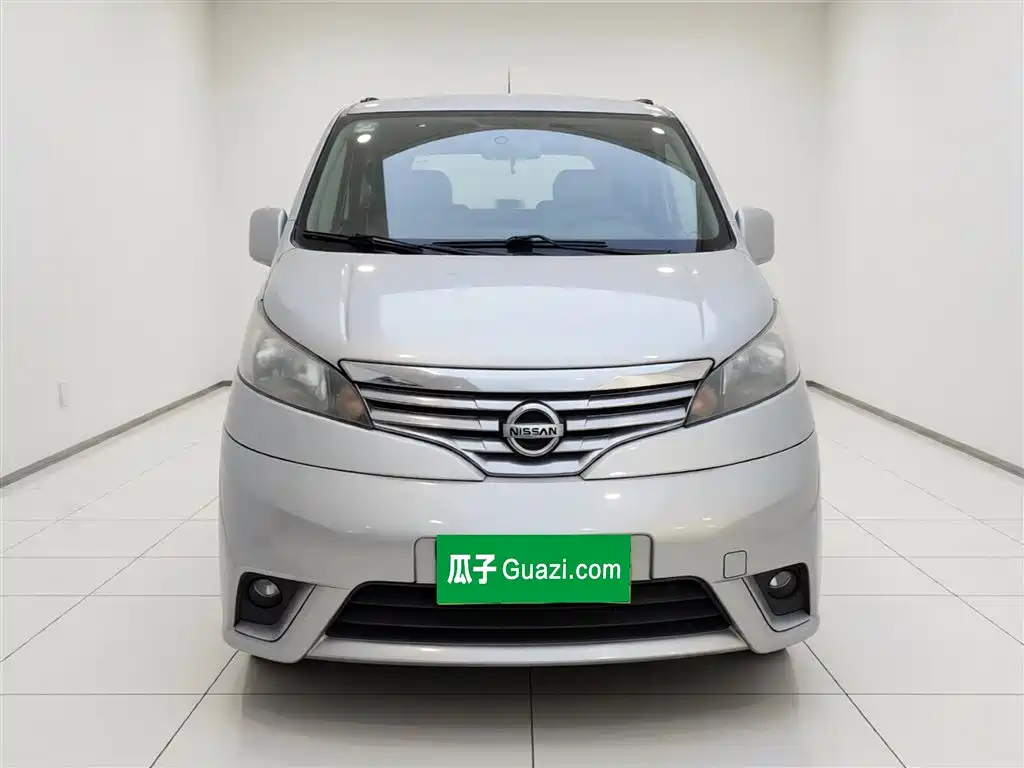 Nissan NV200 2019 — фото 24