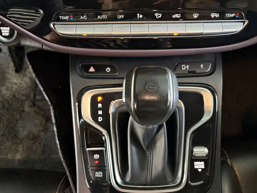 GAC Trumpchi M6 2022 — фото 19