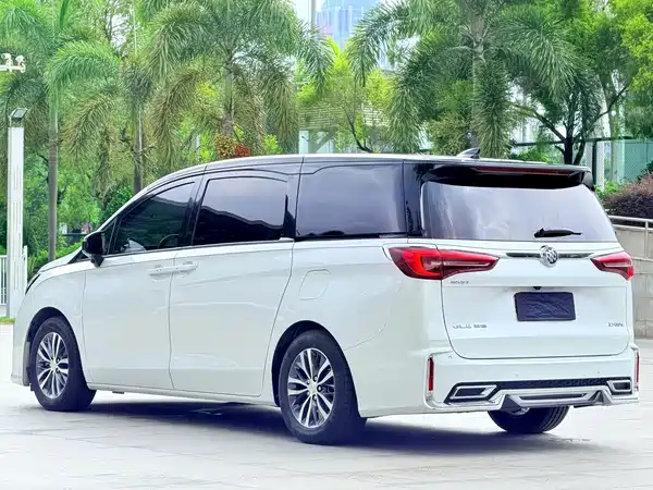 Buick GL8 2020
