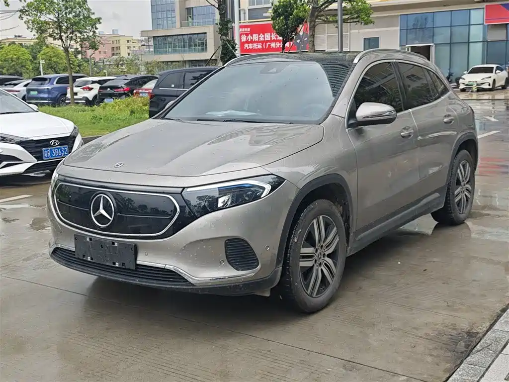 Mercedes-Benz EQA 2023