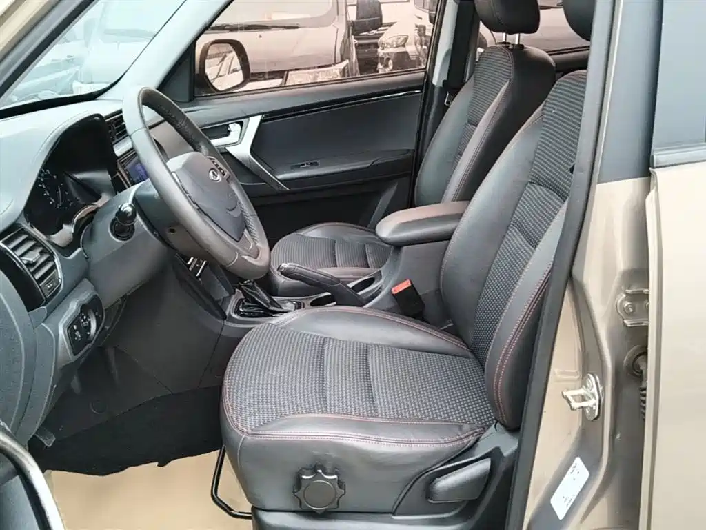 Chery Tiggo 3 2017 — фото 15