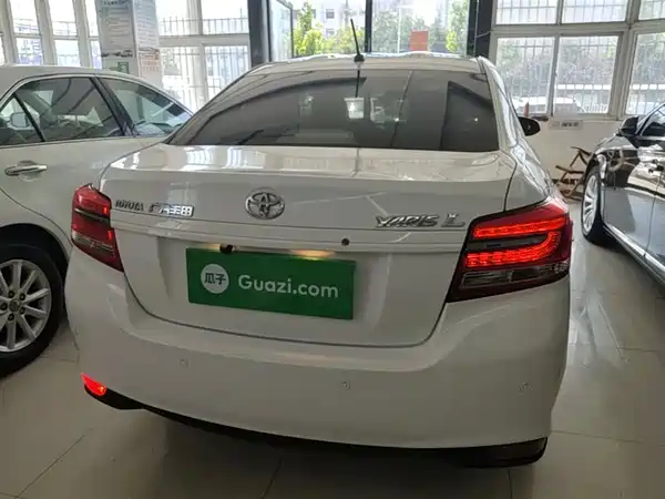 Toyota Yaris L 2019