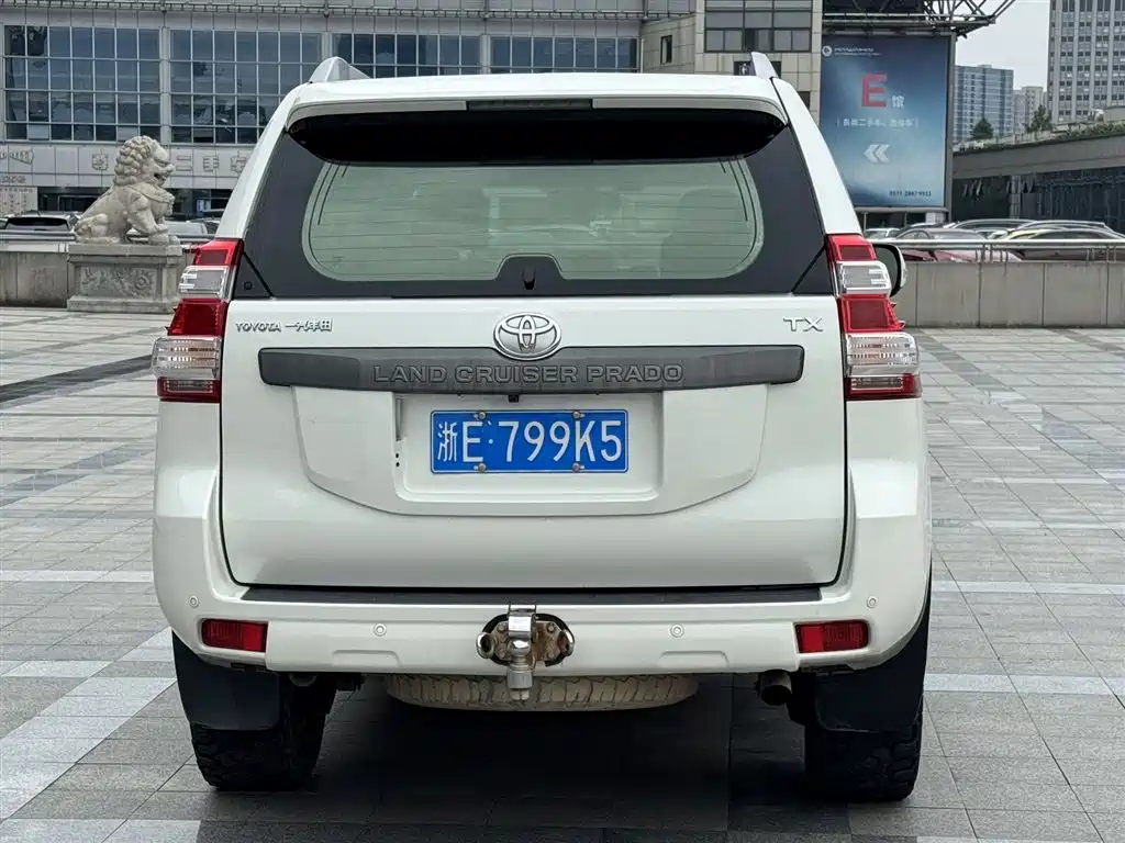 Toyota Prado 2016 — фото 10