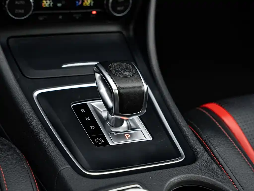 Mercedes-Benz A-Class AMG 2015 — фото 8