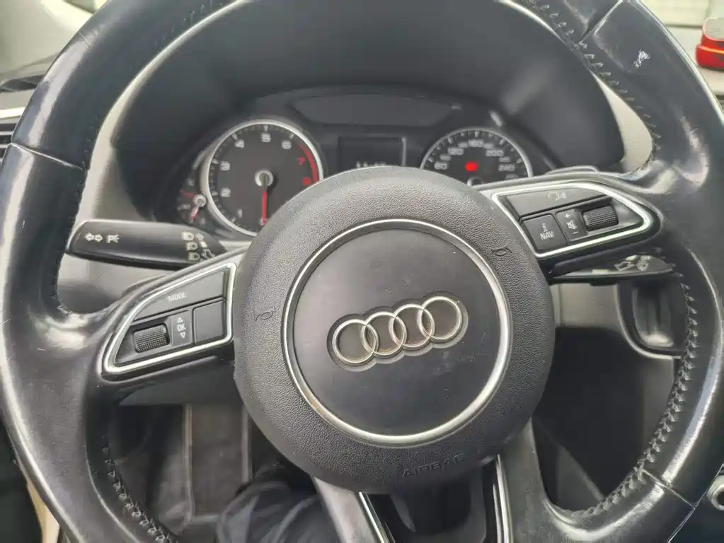 Audi Q5 2017 — фото 9