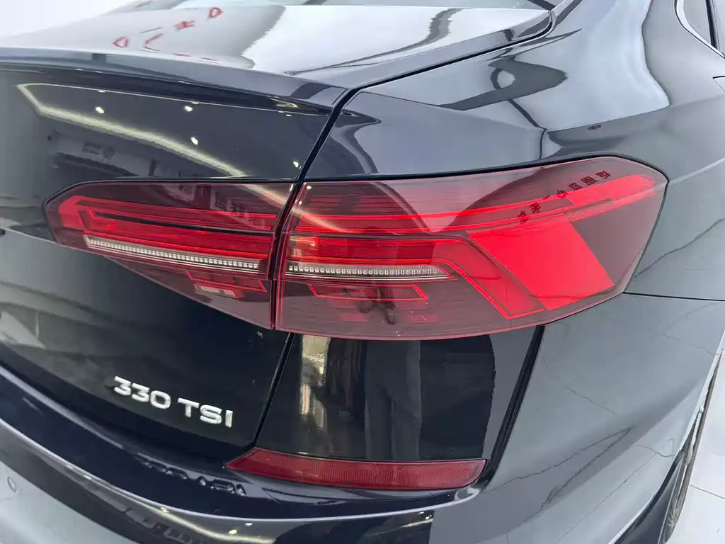 Volkswagen Passat 2019 — фото 14