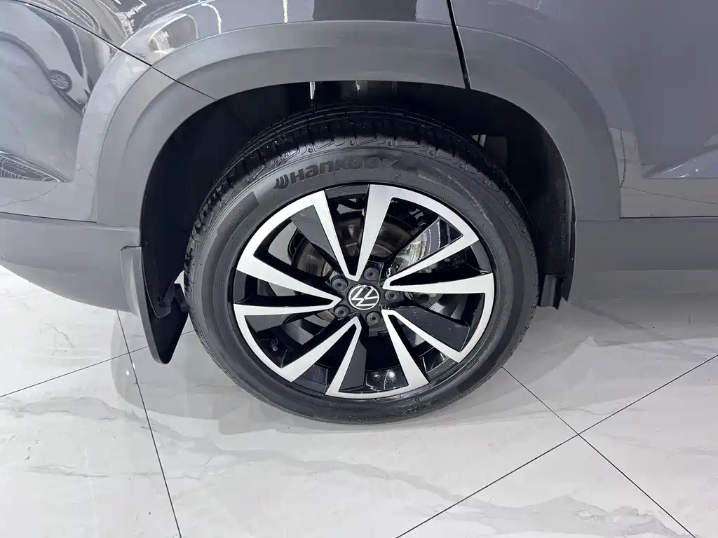Volkswagen Tharu 2022 — фото 18