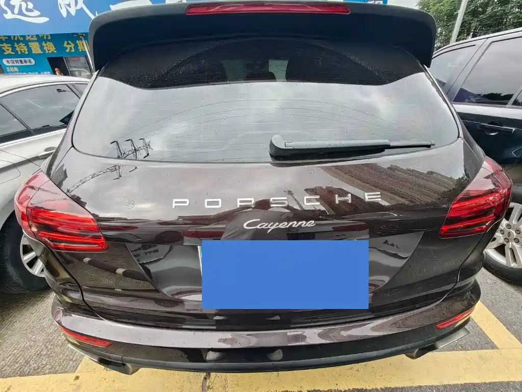 Porsche Cayenne 2016 — фото 14