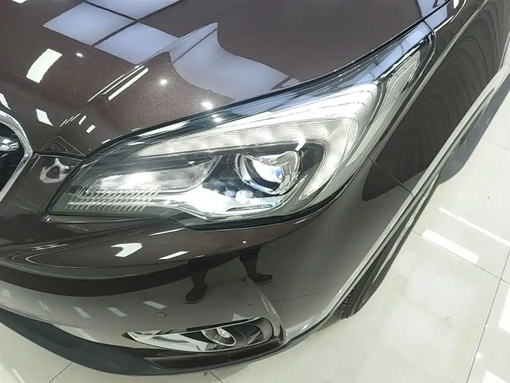 Buick Envision Plus 2019 — фото 24