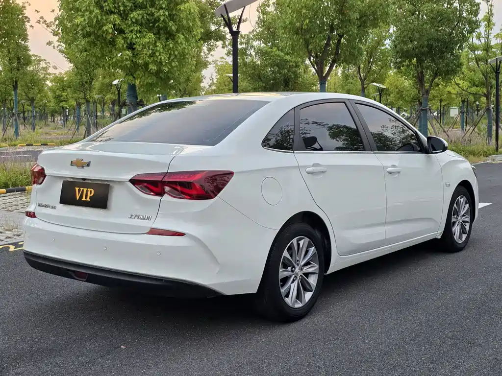 Chevrolet Cruze 2022