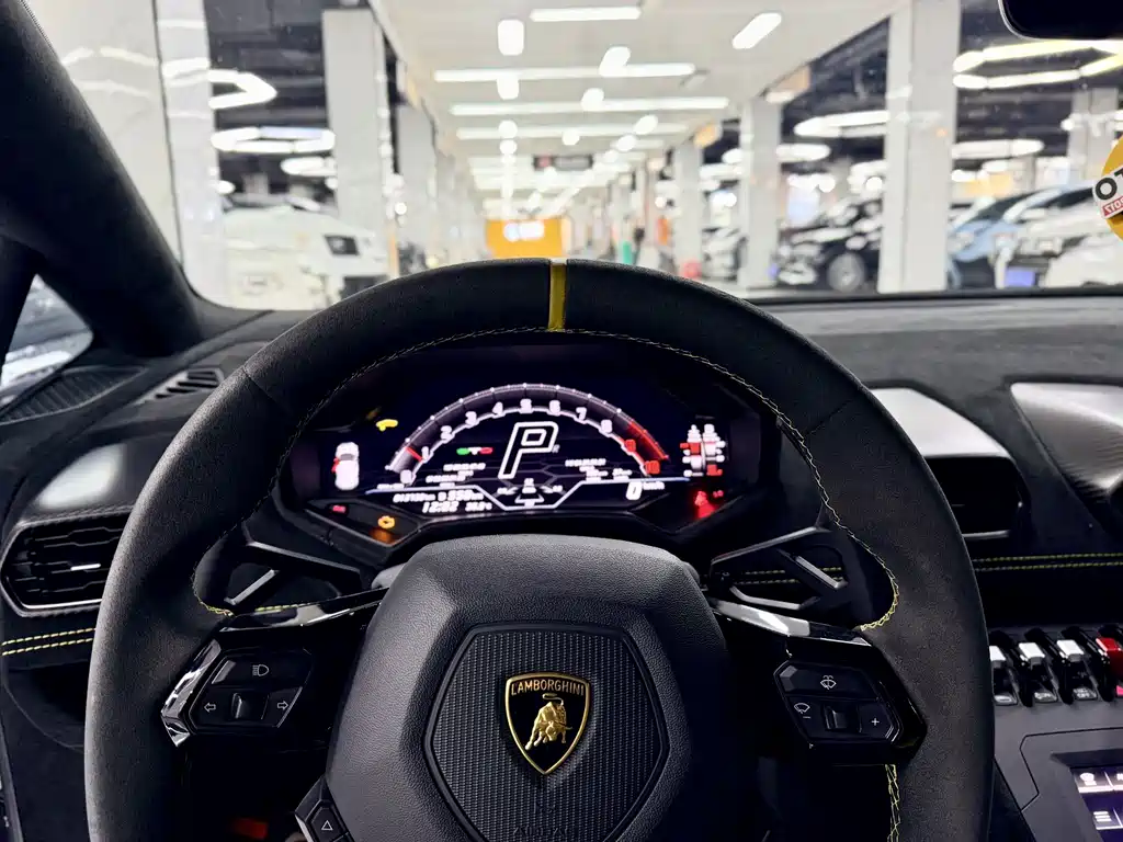 Lamborghini Huracán 2022 — фото 10