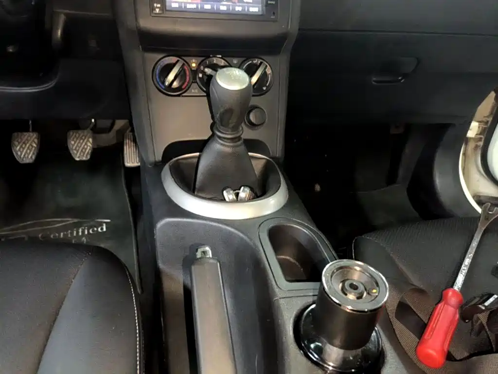 Nissan Qashqai 2015 — фото 14