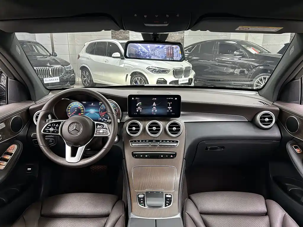 Mercedes-Benz GLC 2020 — фото 13