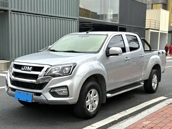 Isuzu RE-MAX 2022