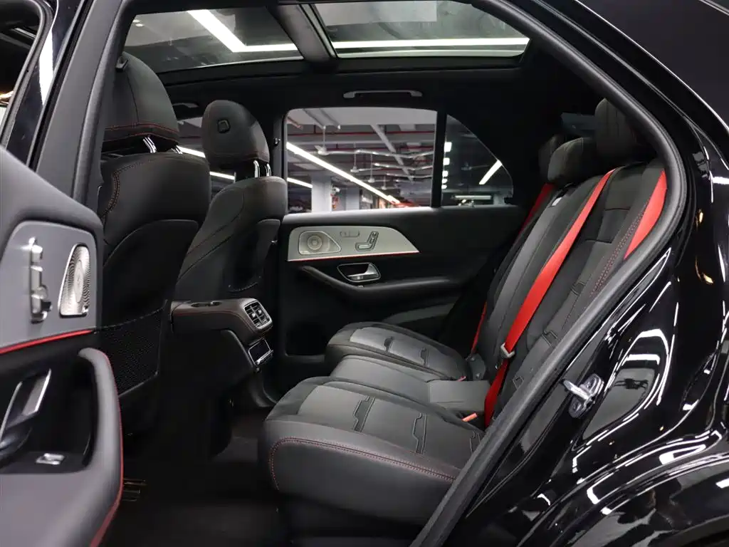 Mercedes-Benz GLE AMG 2025 — фото 22