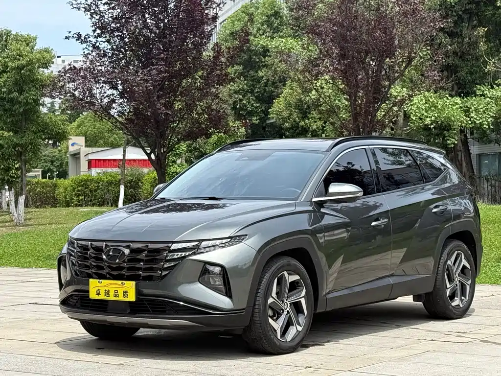 Hyundai Tucson 2022 — фото 1