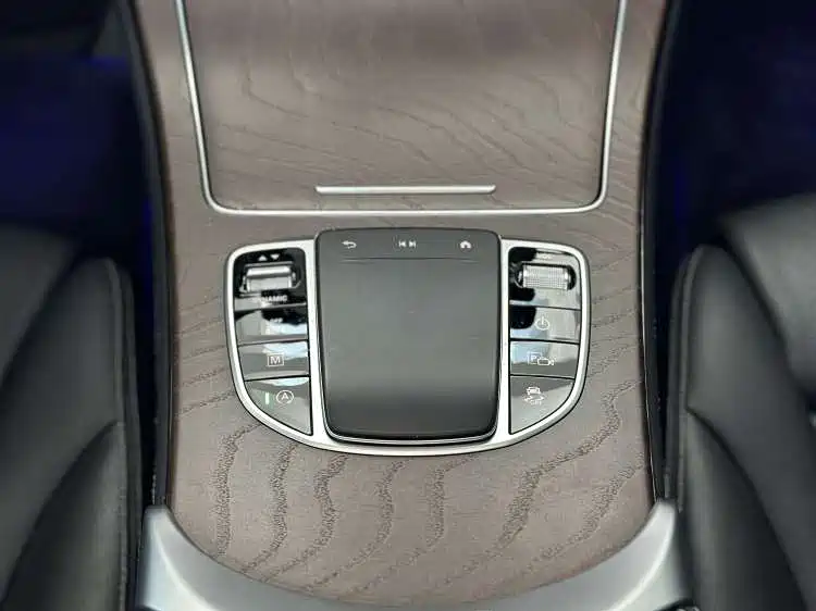 Mercedes-Benz GLC 2019 — фото 13
