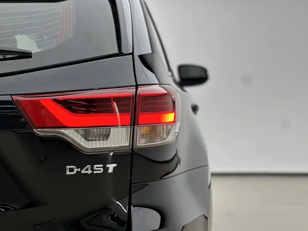 Toyota Highlander 2021 — фото 14