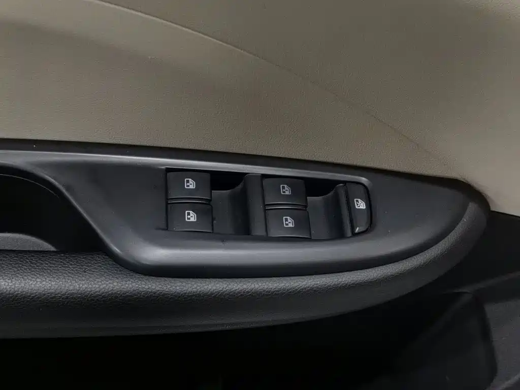 Buick Excelle GT 2019 — фото 9