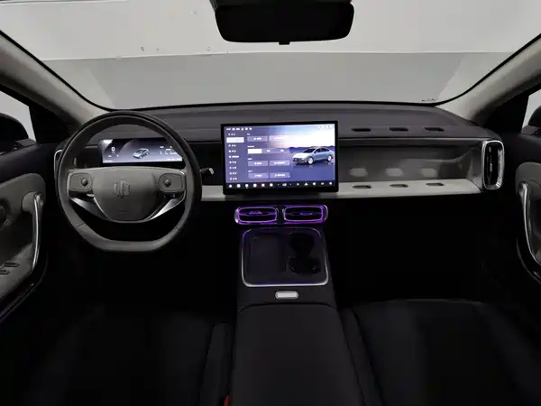 Leapmotor B01 2025