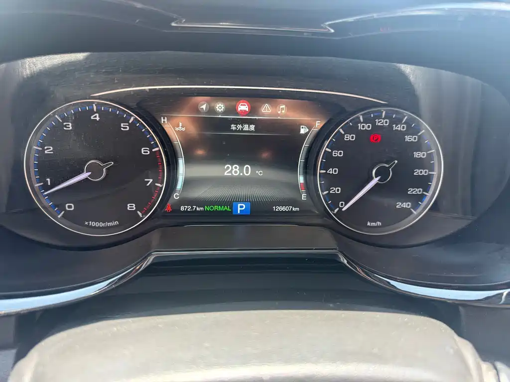GAC Motor Trumpchi GS7 2018 — фото 13